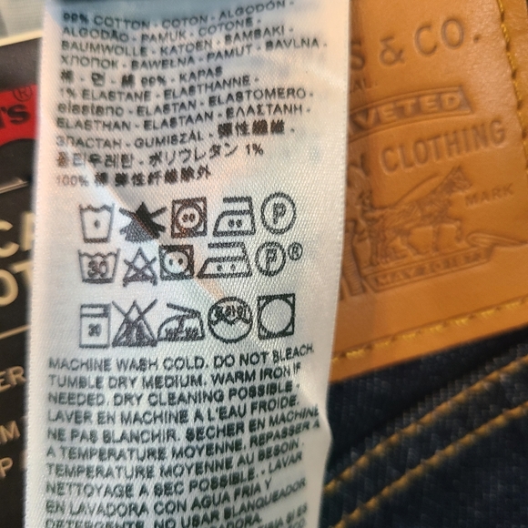 Levi's|NWT Premium Ribcage Bootcut Jeans - Picture 9 of 9